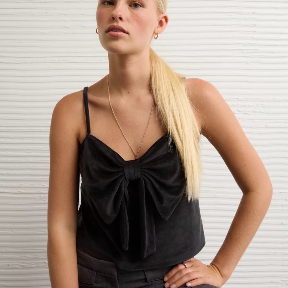 American Eagle Velvet Bow Swing Cami Tank Top Black Size Medium NWT